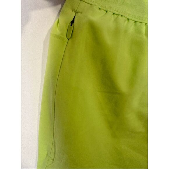 The North Face Women's Wander Brief Shorts Sharp Green Size XL, NWT - Picture 4 of 8